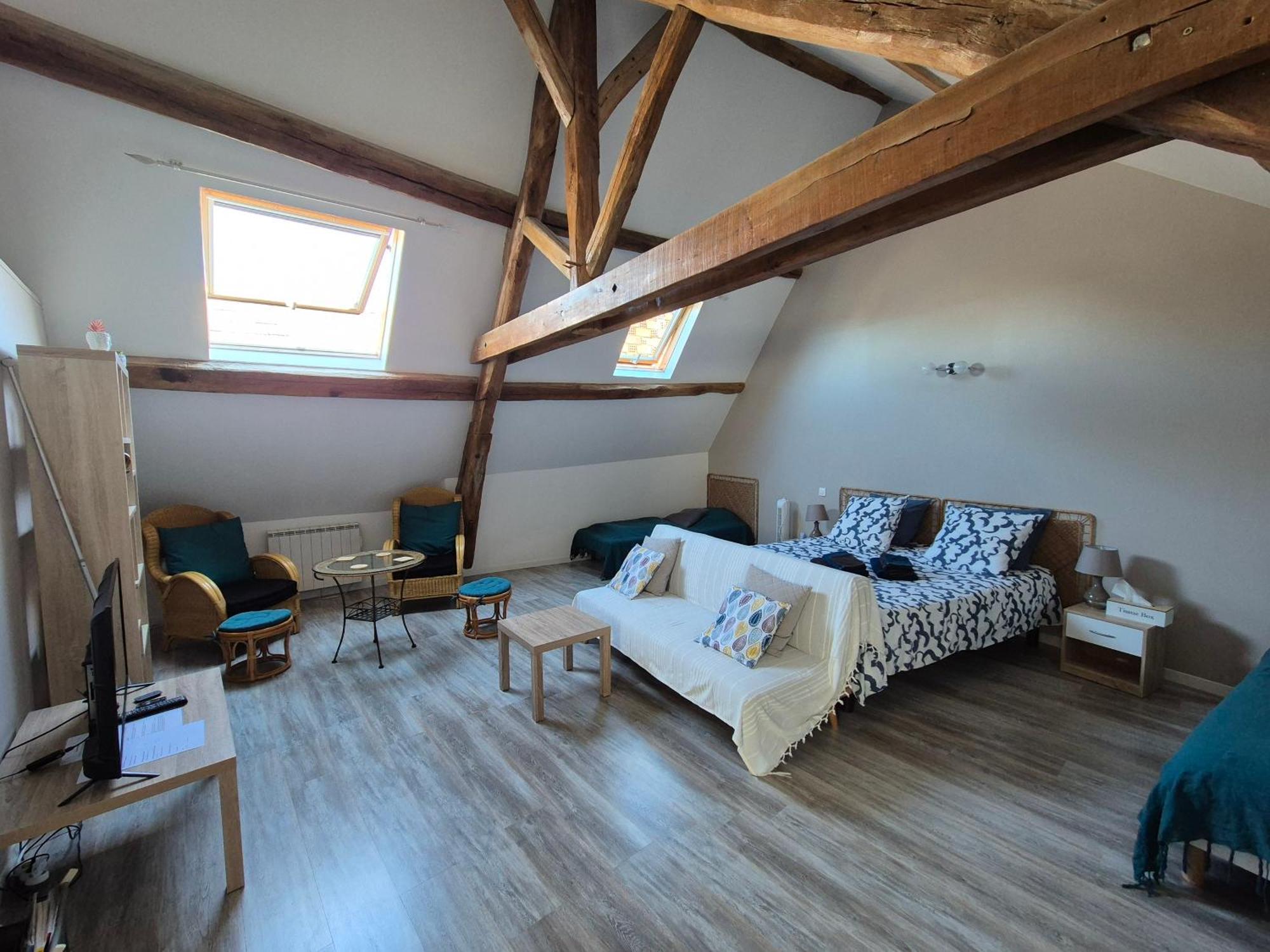 L'Eden Cache Hotel Beaune-la-Rolande Kültér fotó