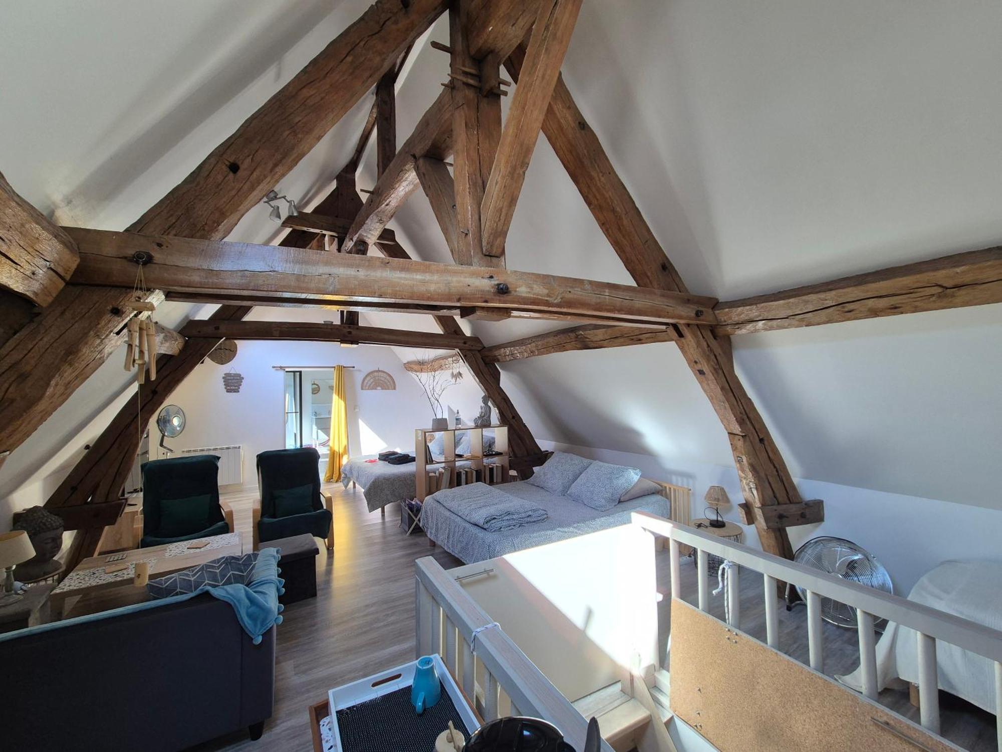 L'Eden Cache Hotel Beaune-la-Rolande Kültér fotó