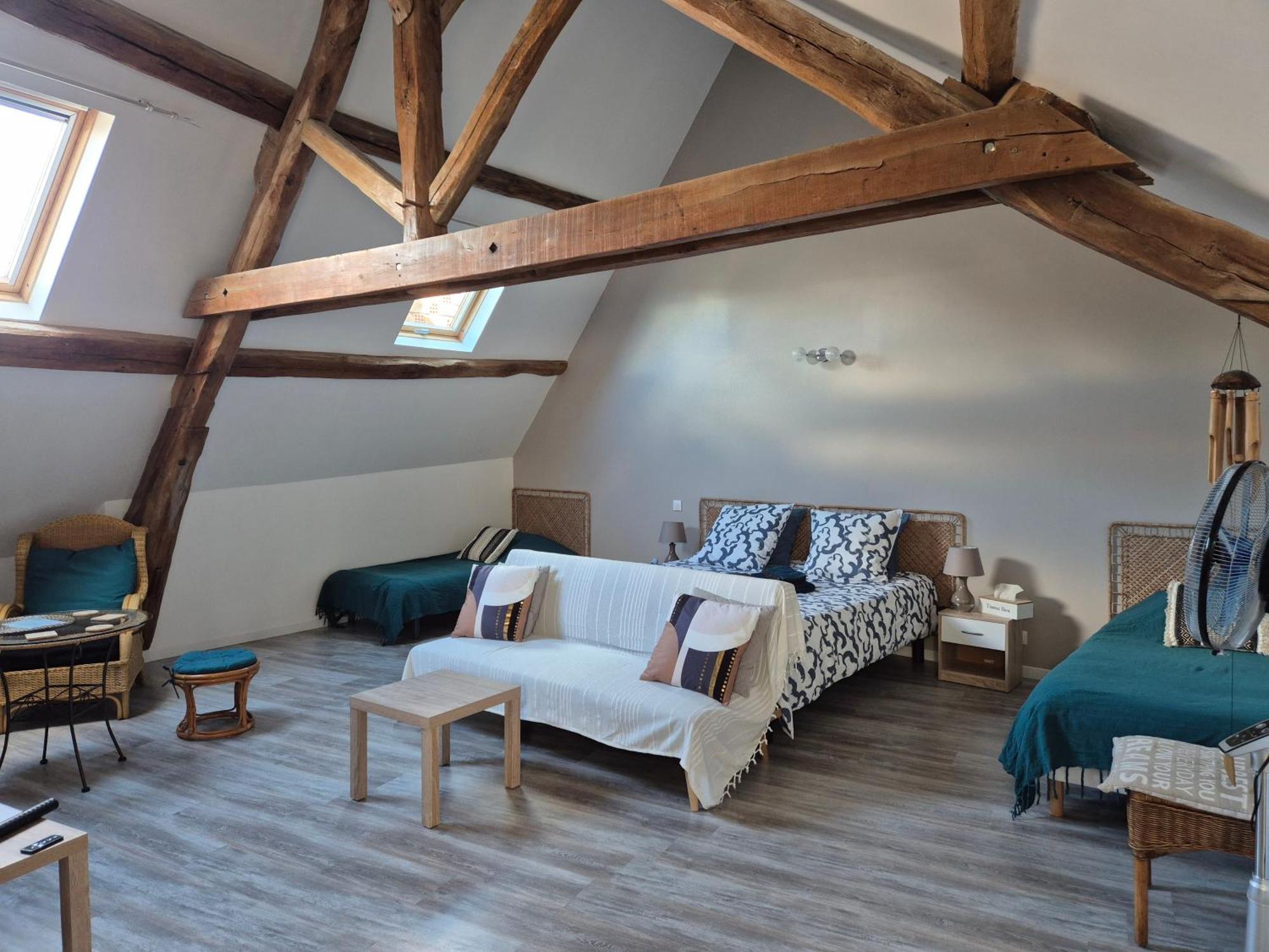 L'Eden Cache Hotel Beaune-la-Rolande Kültér fotó
